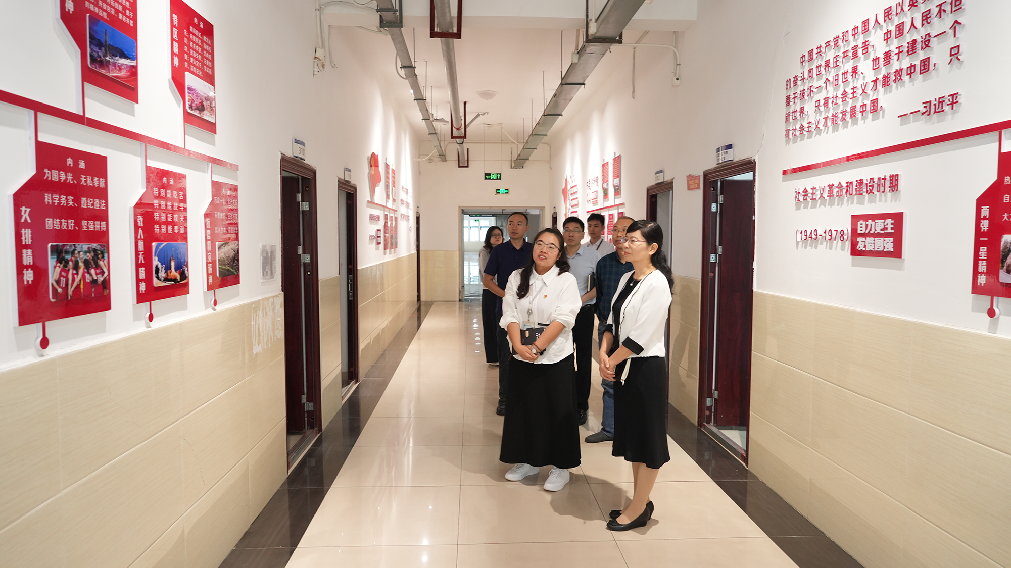 党建引领守初心 调研赋能谱新篇丨学校党委书记李春艳带队深入各二级学院调研指导工作